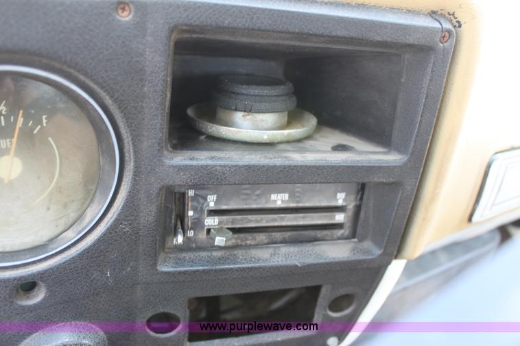 image for item D7697 1979 GMC 6000 flatbed dump truck