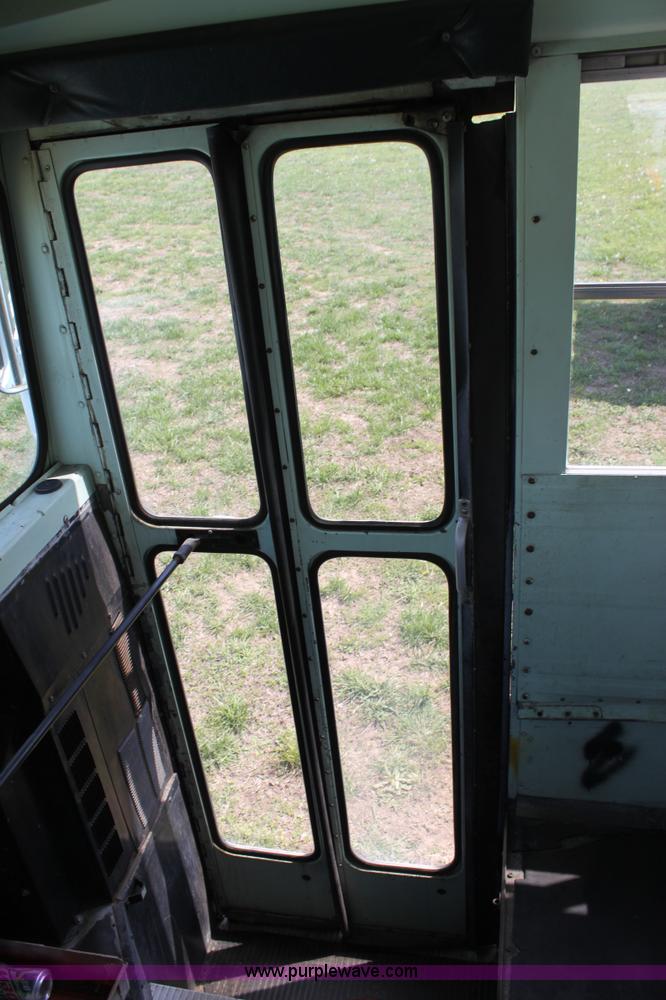 image for item D7699 1985 GM school bus