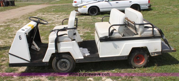 image for item D7703 Cushman nine passenger utility vehicle