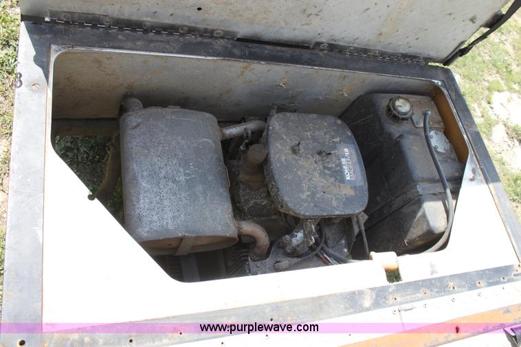 image for item D7703 Cushman nine passenger utility vehicle