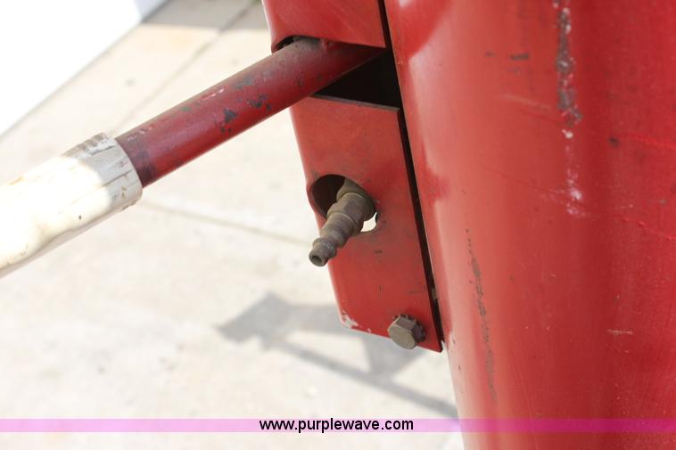 image for item D7709 Black Hawk 2.5 ton bumper jack