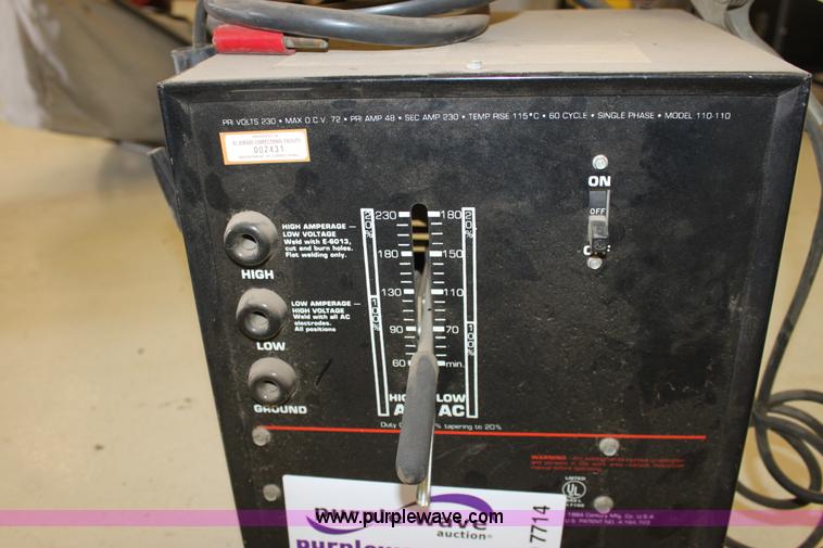 image for item D7714 Solar 230 amp AC arc welder