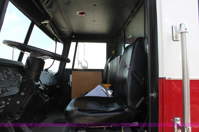image for item D7805 1991 Pierce Tilt Cab Fire Engine