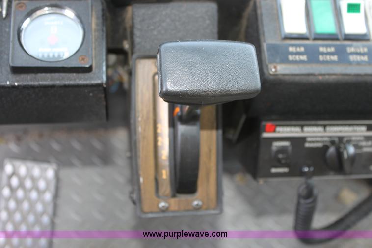 image for item D7805 1991 Pierce Tilt Cab Fire Engine