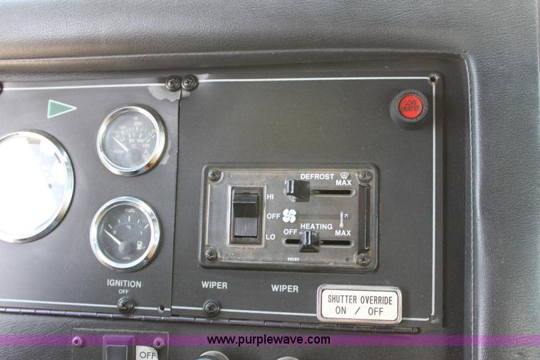 image for item D7805 1991 Pierce Tilt Cab Fire Engine