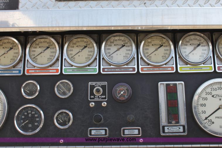 image for item D7805 1991 Pierce Tilt Cab Fire Engine