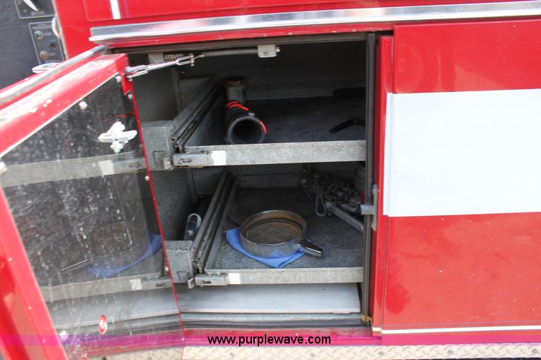 image for item D7805 1991 Pierce Tilt Cab Fire Engine