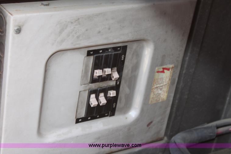 image for item D7805 1991 Pierce Tilt Cab Fire Engine