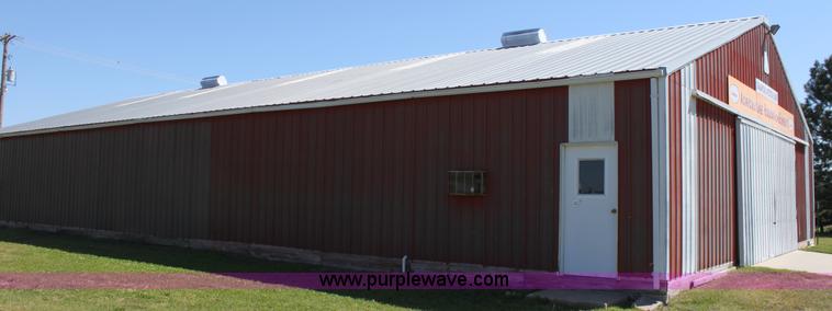 image for item D7842 89'L x 48'W metal building