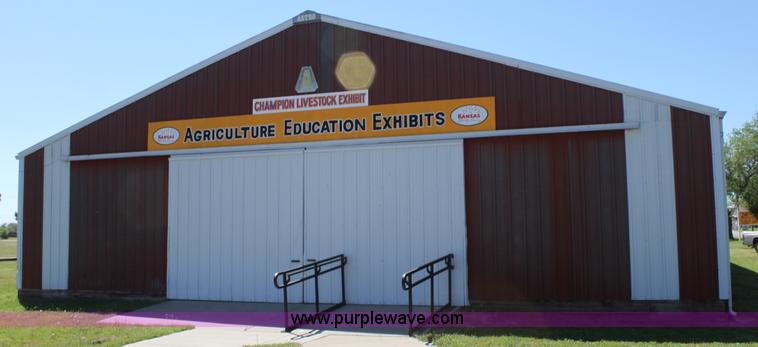 image for item D7842 89'L x 48'W metal building