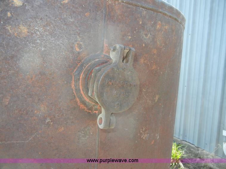 image for item K9044 300 gallon diesel fuel tank with stand