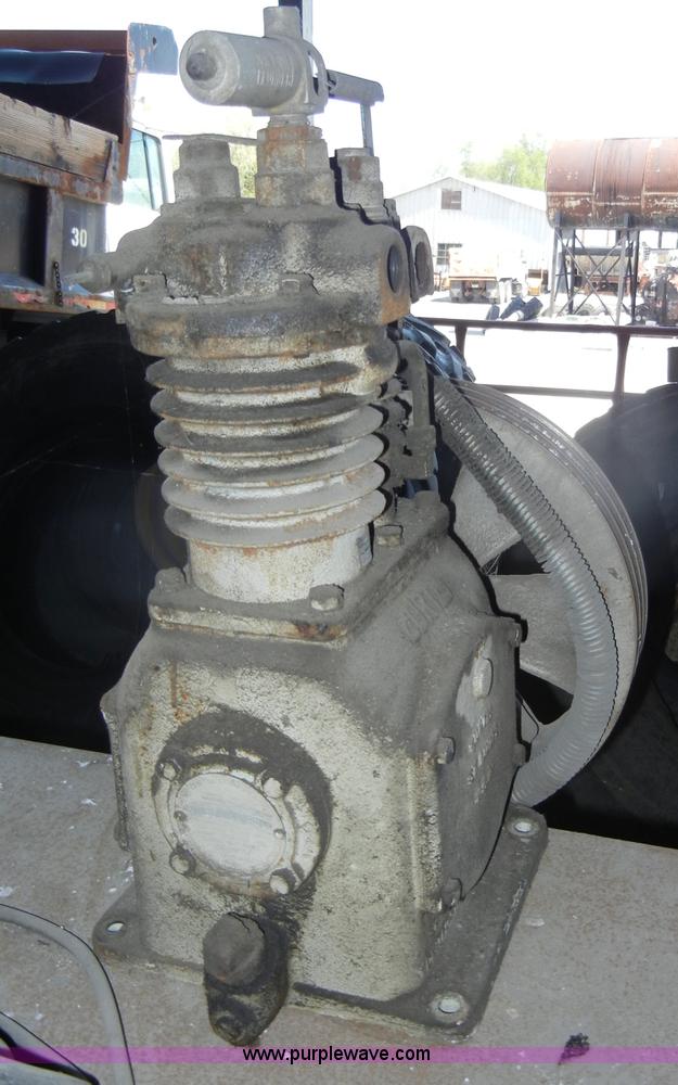image for item K9048 Curtis pump