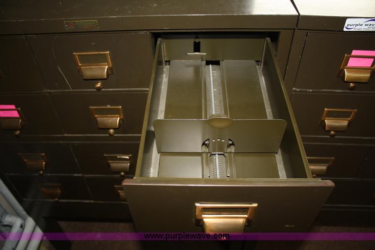 image for item L9365 (2) filing cabinets