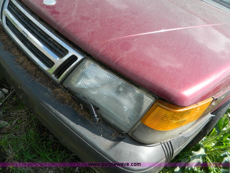 image for item T9768 1994 Saab 900 S convertible