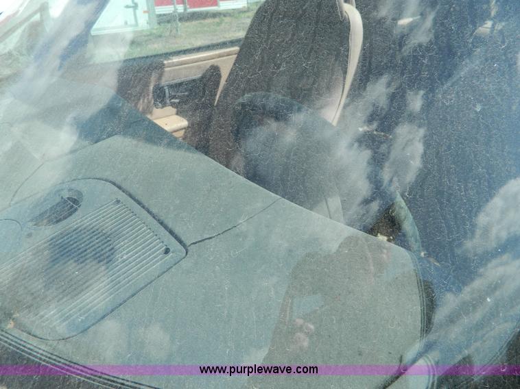 image for item T9768 1994 Saab 900 S convertible