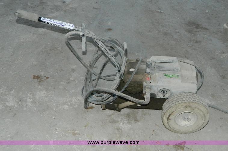 image for item T9818 1500psi pressure washer