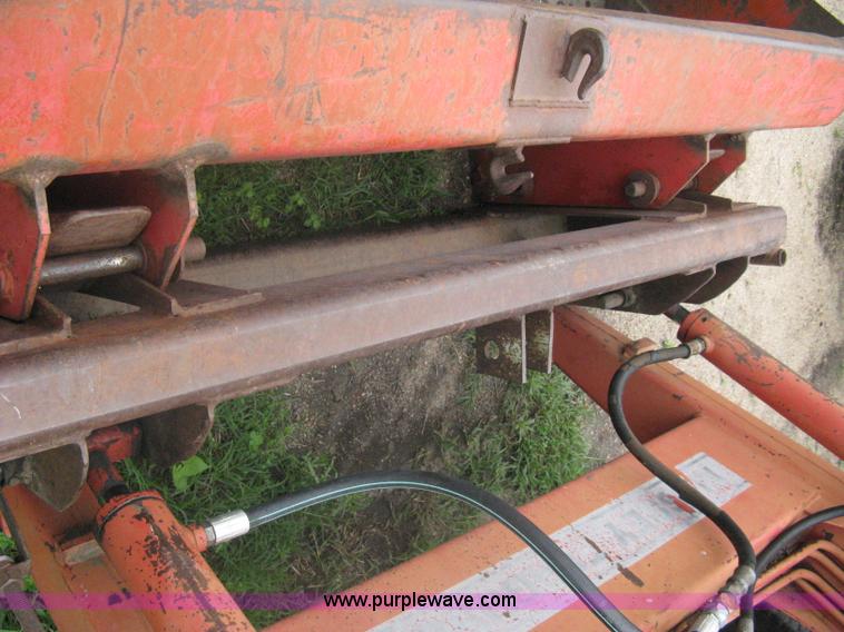 image for item A6184 Massey-Ferguson 180 tractor