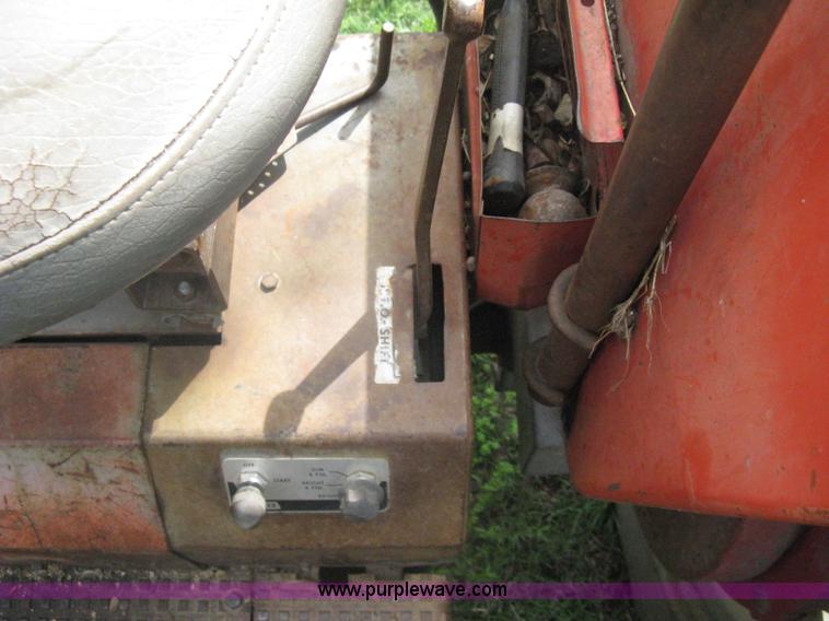 image for item A6184 Massey-Ferguson 180 tractor
