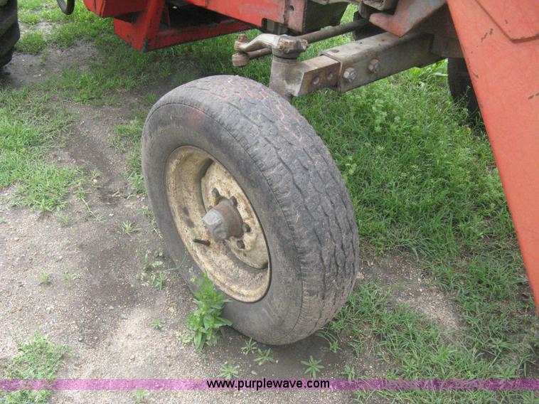 image for item A6184 Massey-Ferguson 180 tractor
