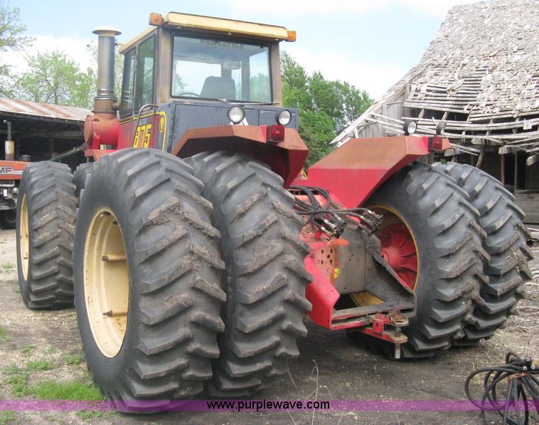 image for item A6198 1979 Versatile 875 4WD tractor