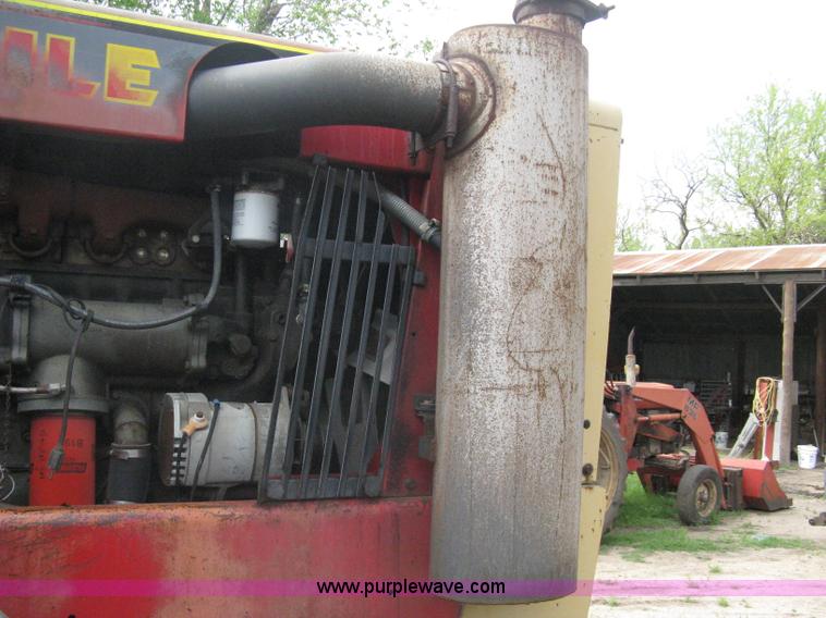 image for item A6198 1979 Versatile 875 4WD tractor