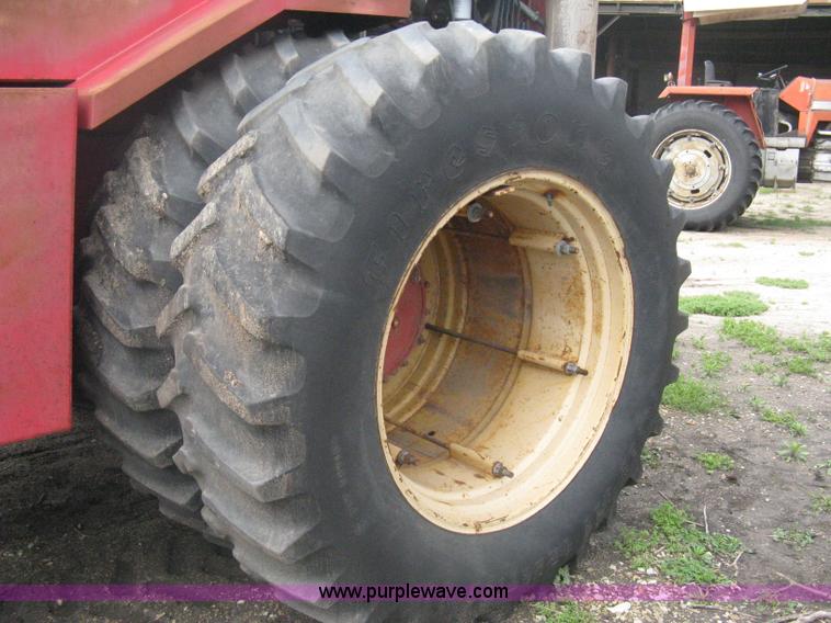 image for item A6198 1979 Versatile 875 4WD tractor