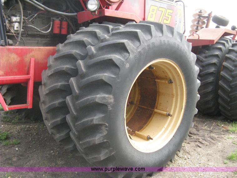 image for item A6198 1979 Versatile 875 4WD tractor