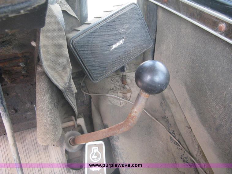 image for item A6198 1979 Versatile 875 4WD tractor