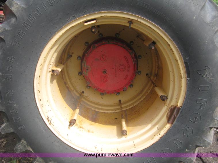 image for item A6198 1979 Versatile 875 4WD tractor