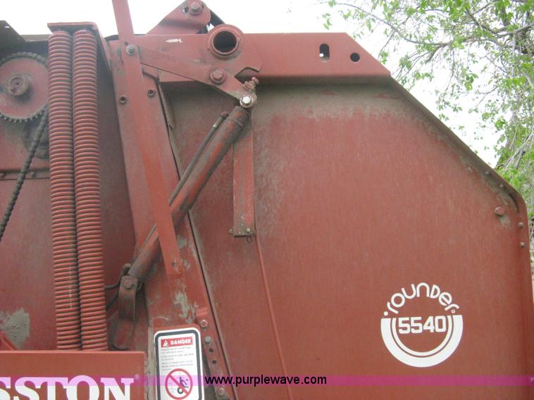 image for item A6205 Hesston 5540 round baler