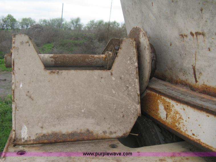 image for item A6210 Sundance 901 tub grinder