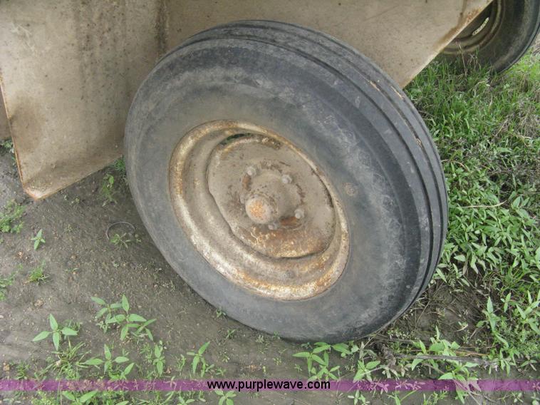 image for item A6210 Sundance 901 tub grinder