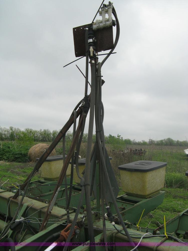 image for item A6219 John Deere 7000 six row planter