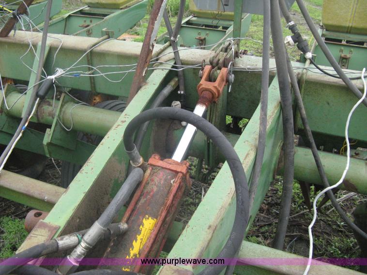 image for item A6219 John Deere 7000 six row planter
