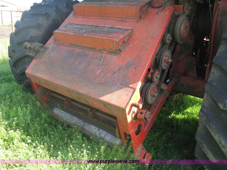 image for item A6225 Massey-Ferguson 750 combine