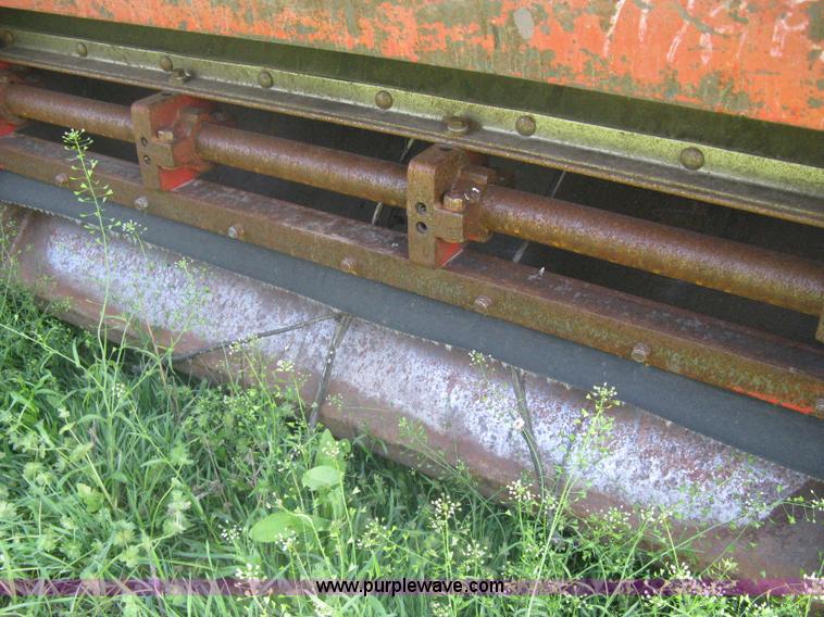 image for item A6225 Massey-Ferguson 750 combine