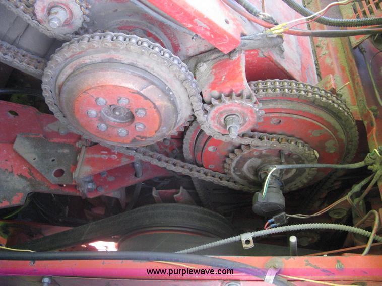 image for item A6225 Massey-Ferguson 750 combine