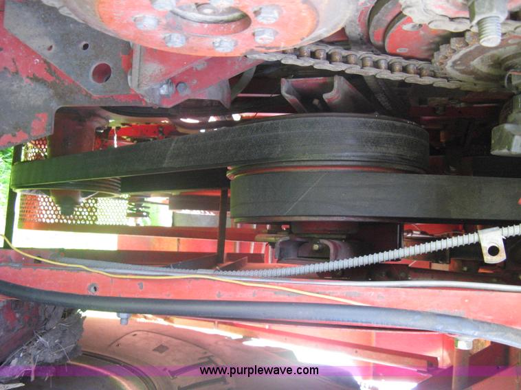 image for item A6225 Massey-Ferguson 750 combine