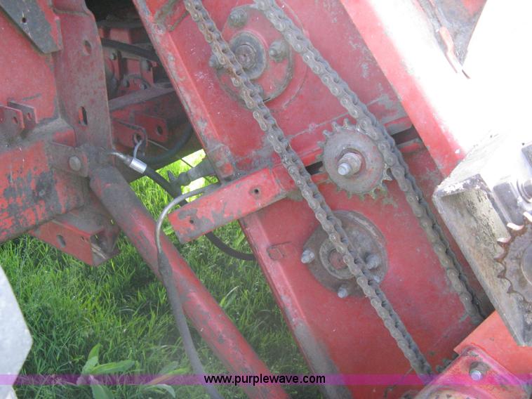image for item A6225 Massey-Ferguson 750 combine