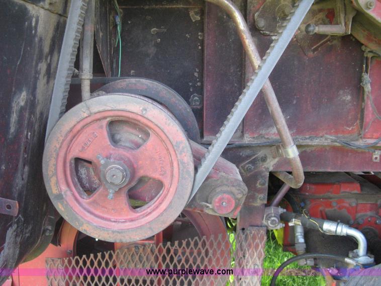 image for item A6225 Massey-Ferguson 750 combine