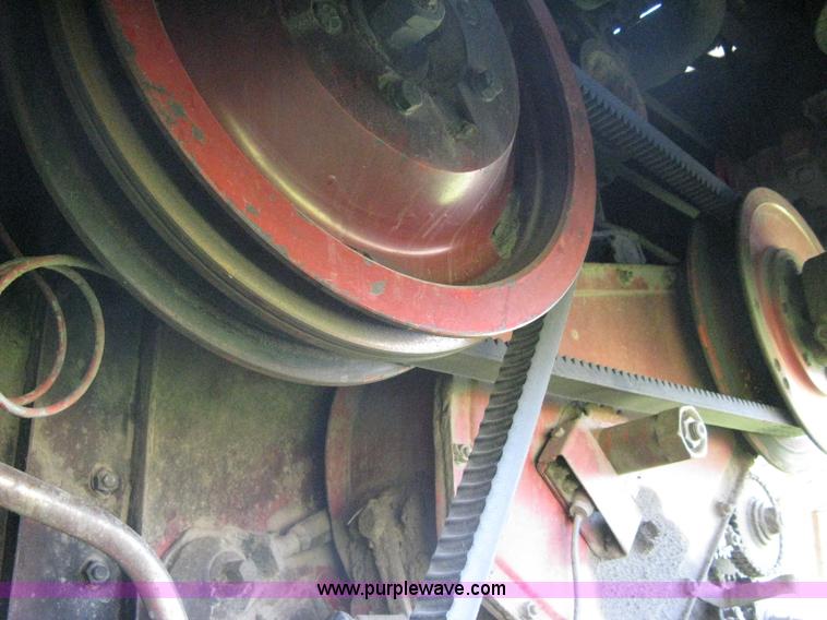 image for item A6225 Massey-Ferguson 750 combine