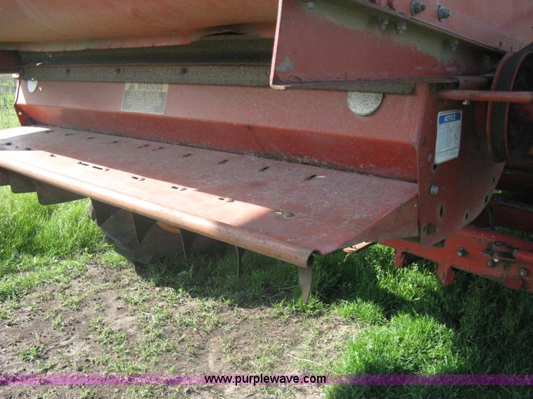 image for item A6225 Massey-Ferguson 750 combine