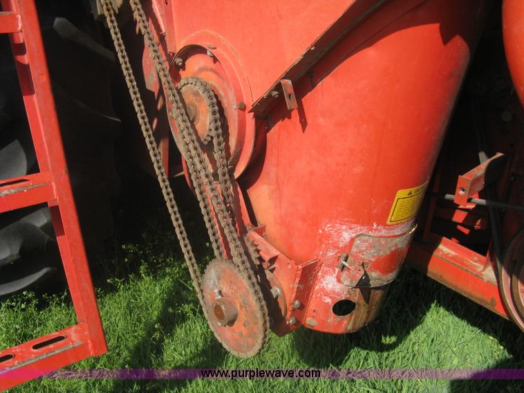 image for item A6225 Massey-Ferguson 750 combine