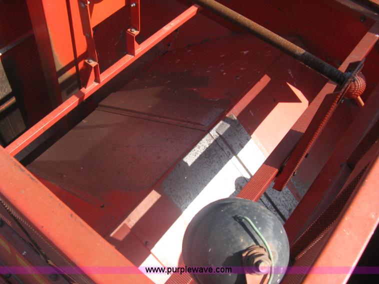 image for item A6225 Massey-Ferguson 750 combine