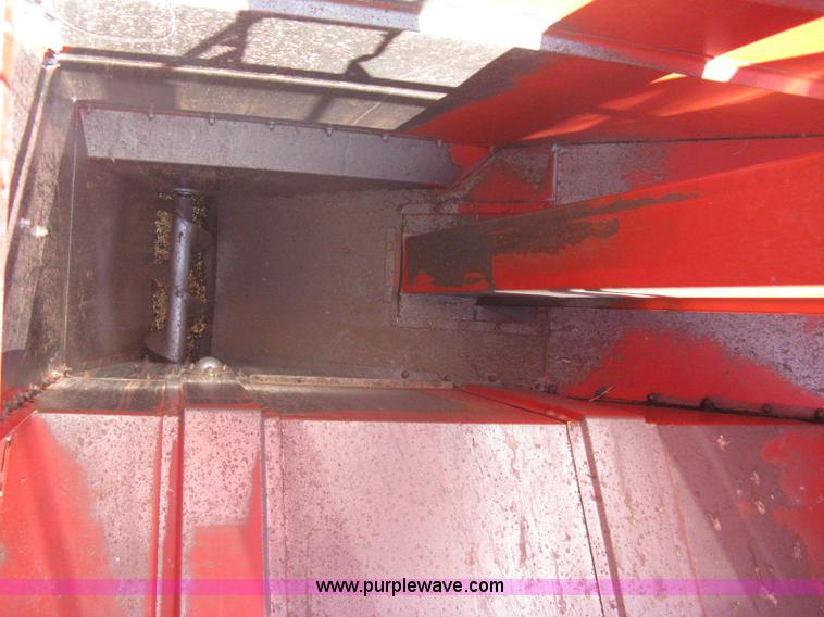 image for item A6225 Massey-Ferguson 750 combine