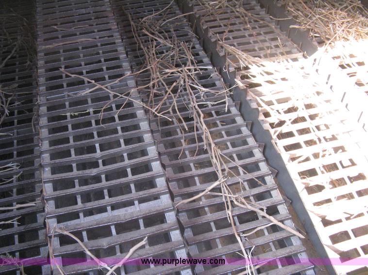 image for item A6225 Massey-Ferguson 750 combine