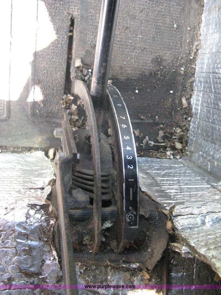 image for item A6225 Massey-Ferguson 750 combine