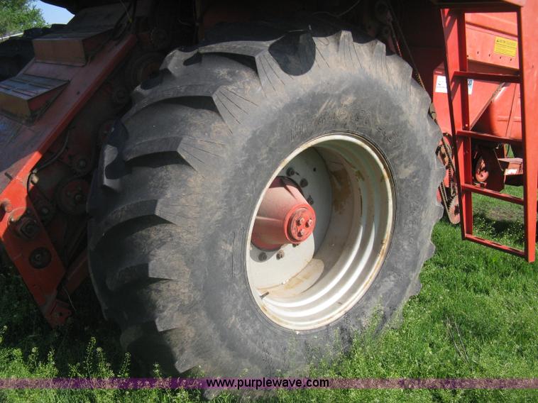 image for item A6225 Massey-Ferguson 750 combine