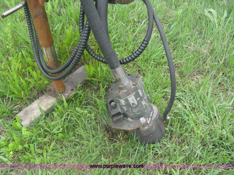 image for item A6232 Hesston 1160 hydro-swing swather