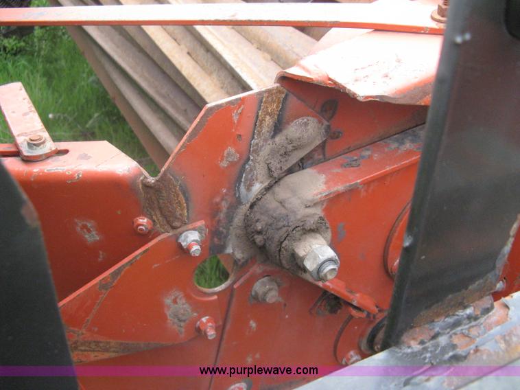 image for item A6232 Hesston 1160 hydro-swing swather